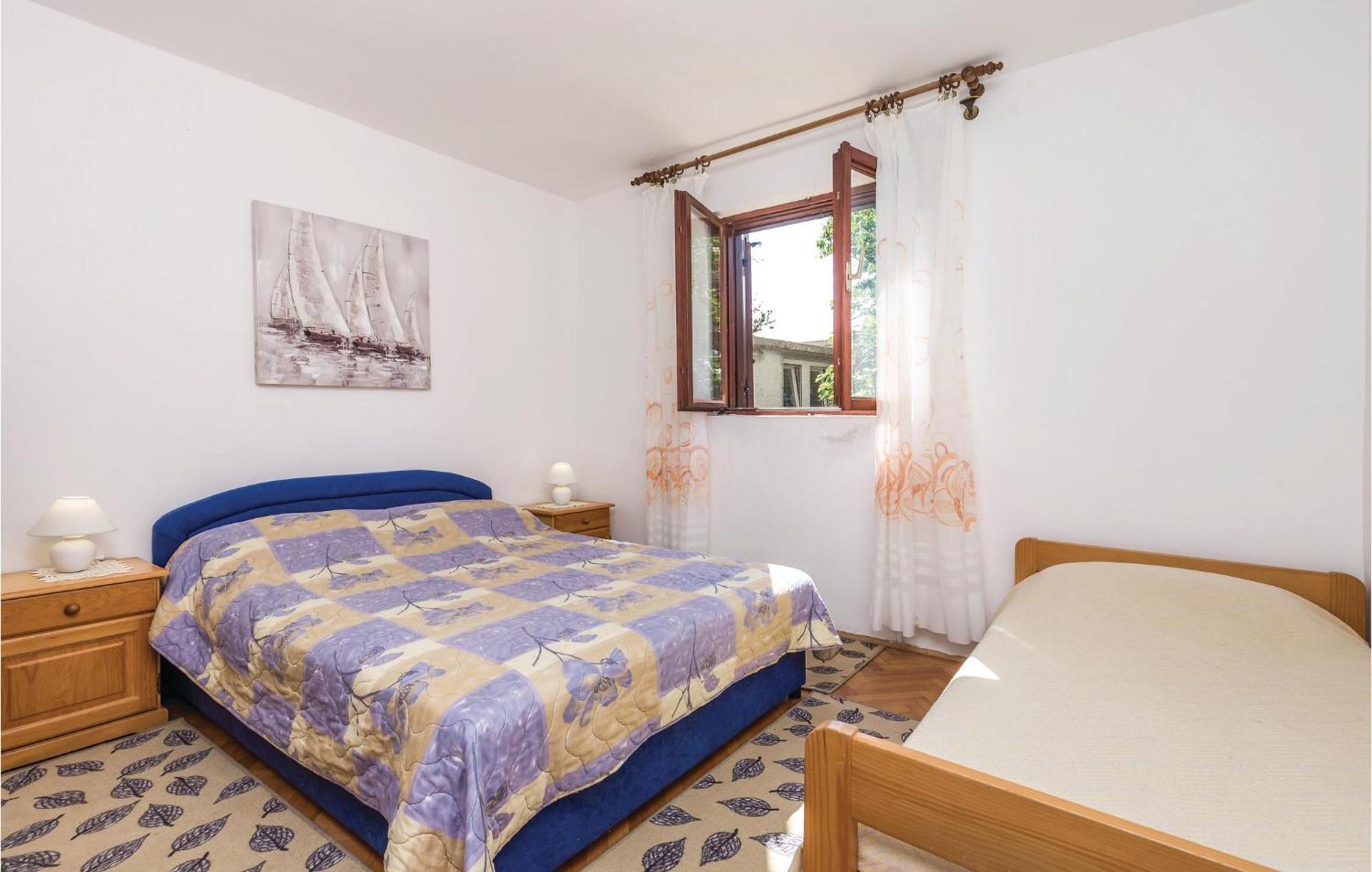 Stunning Apartment In Barbat-Rab With Wifi Barbat na Rabu المظهر الخارجي الصورة